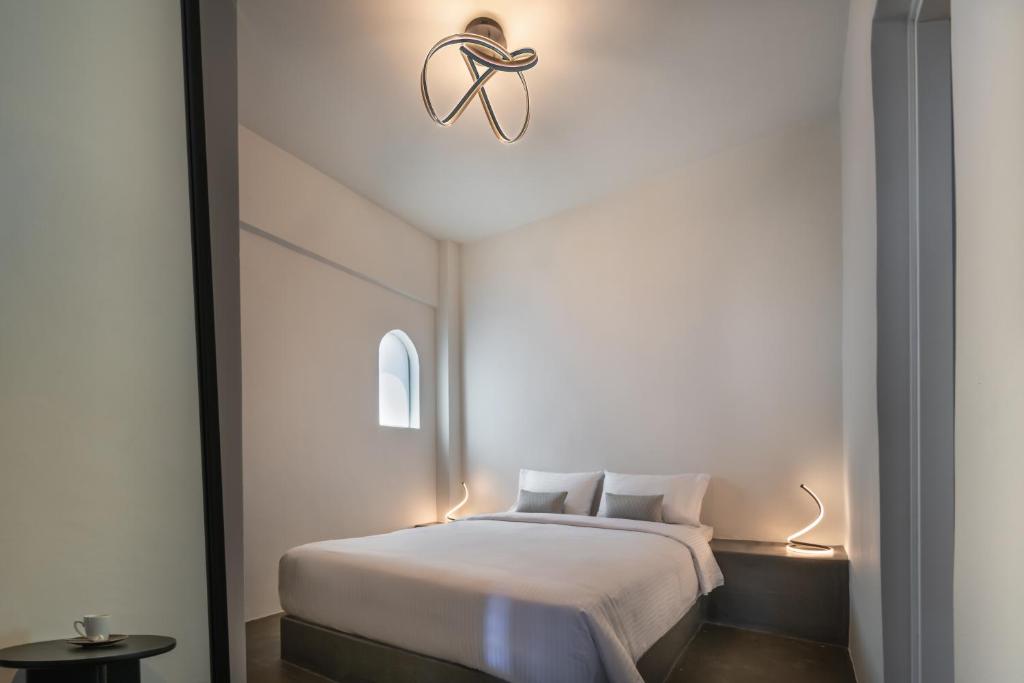 Colombos Beachfront Santorini photo 2