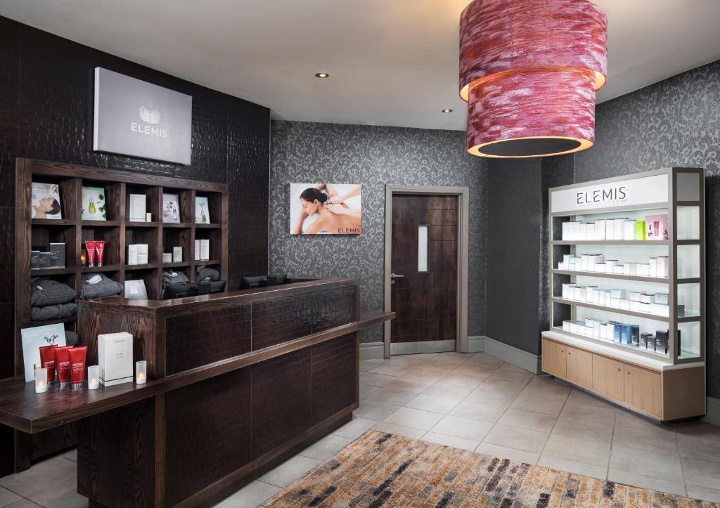 Oulton Hall Hotel, Spa & Golf Resort - Resim 19