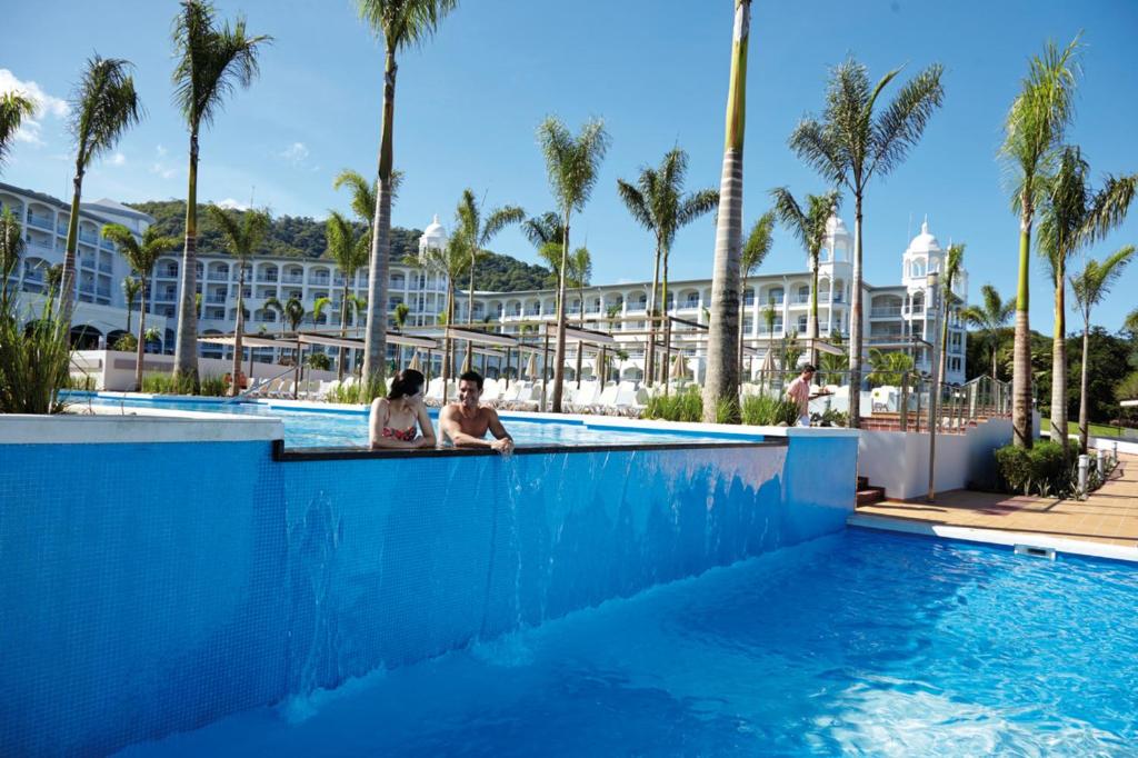 Bazén v ubytování Riu Palace Costa Rica - All Inclusive nebo v jeho okolí