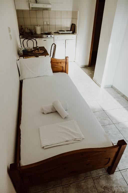 Postel nebo postele na pokoji v ubytování Filippos Rooms Afissos