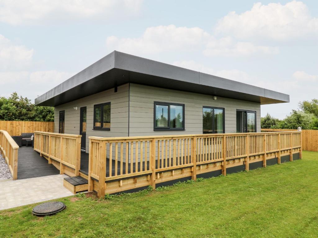 Κήπος έξω από το Meadowbank Lodge