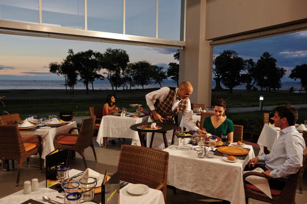 Hosté ubytování Riu Palace Costa Rica - All Inclusive