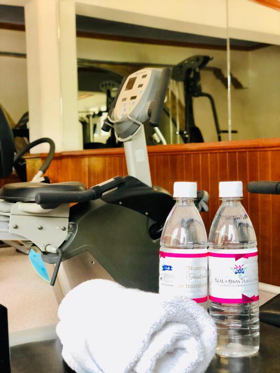 Fitness centrum a/nebo fitness zařízení v ubytování Hotel Real de Minas Tradicional