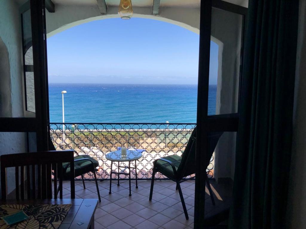 A general sea view or a sea view taken from Az apartmant