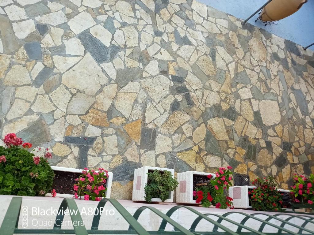 Foto sihtkohas Pouláta asuva majutusasutuse CHRYSPY Toulatos Studios galeriist