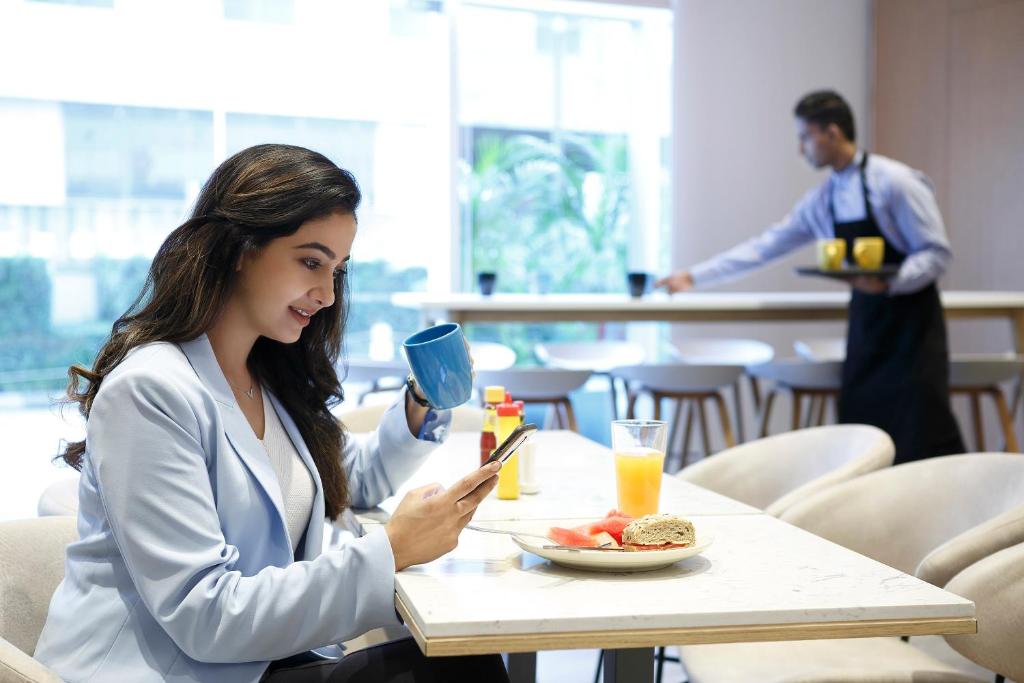 Hosté ubytování Holiday Inn Express Gurugram Sector 50 by IHG