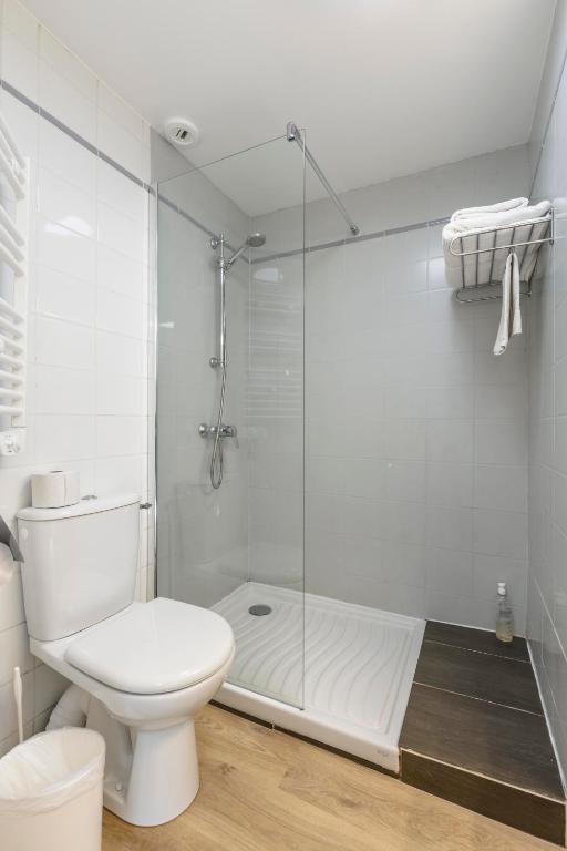 Koupelna v ubytování Hotel Le Clos Fleuri