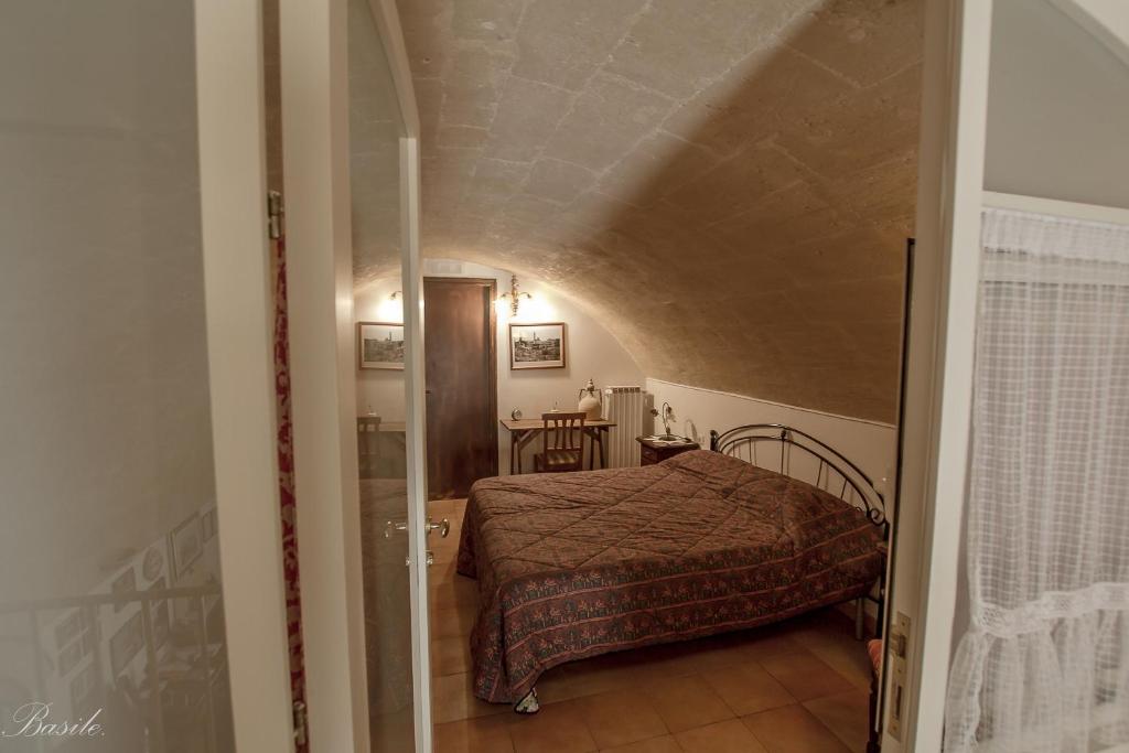 A bed or beds in a room at B&B Fiorentini