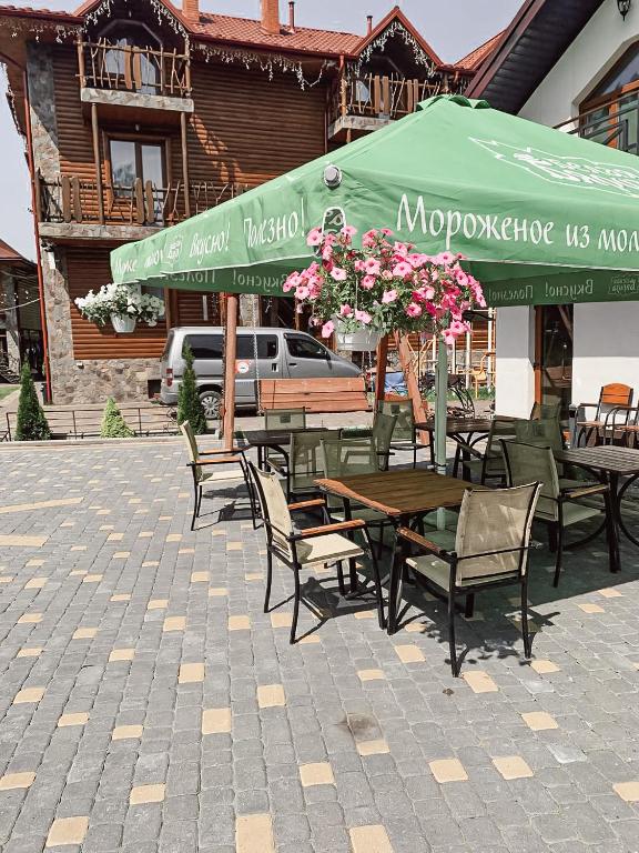 Restaurace v ubytování Viktan Hotel