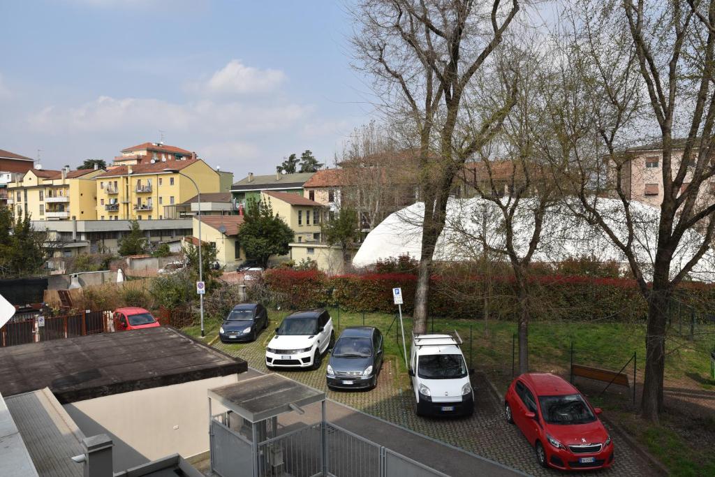 Fotografie z fotogalerie ubytování Rho Fiera Flat v destinaci Pero