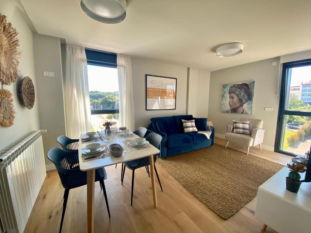 PUENTE SANTIAGO APOSTOL, Pontevedra – Updated 2022 Prices
