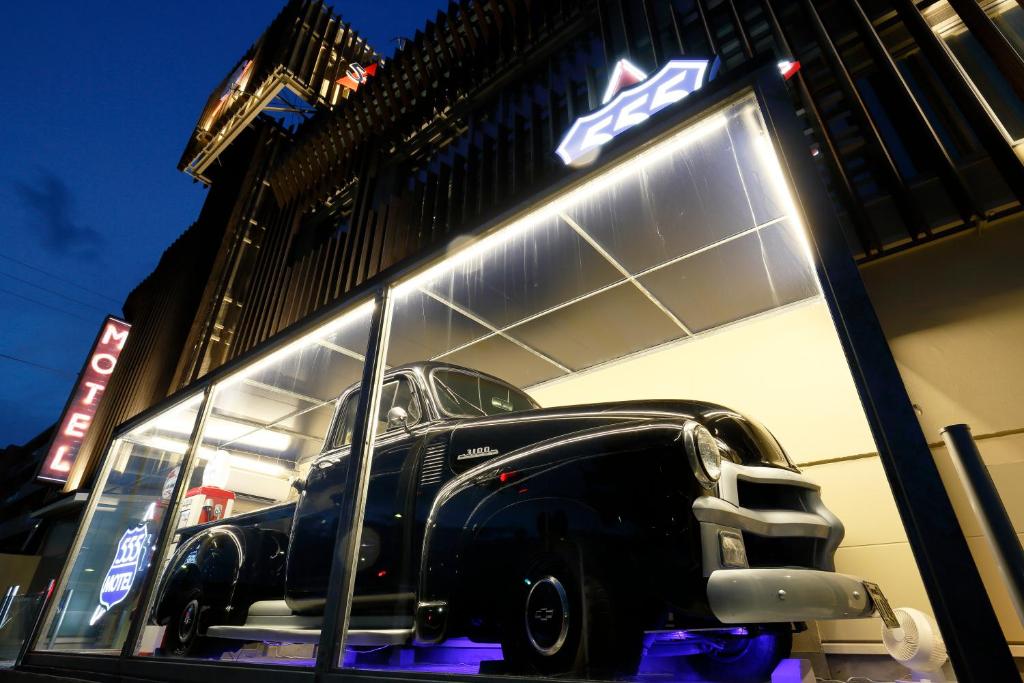 555MOTEL SHONAN 部屋の予約