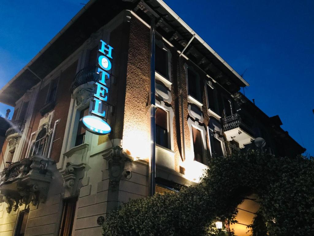 Budova, kde se hotel nachází