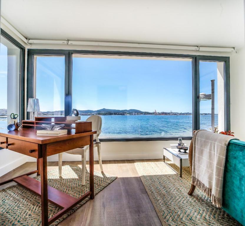 Villas Casa Maeca. En la playa y recién reformada. en Vilagarcía de Arousa, Galicia