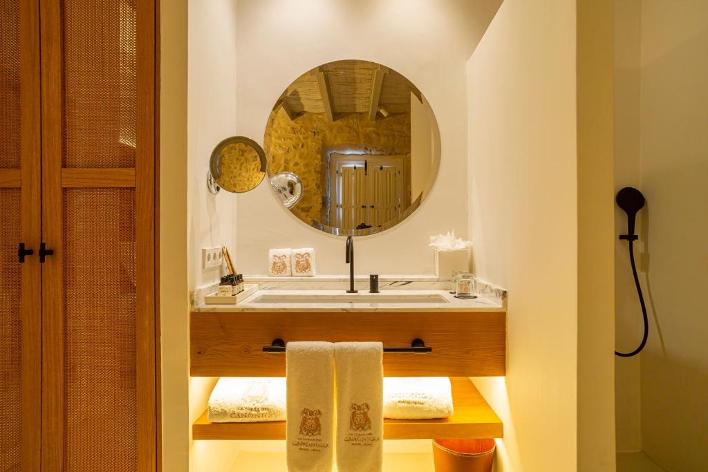 Hotel La Torre del Canonigo - Small Luxury Hotels photo 4