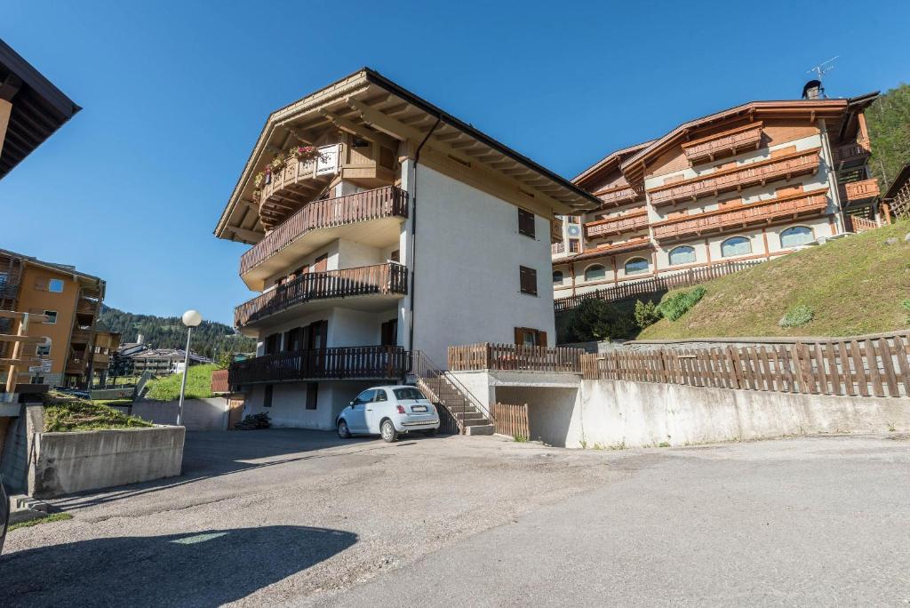 Budova, v ktorej sa apartmán nachádza
