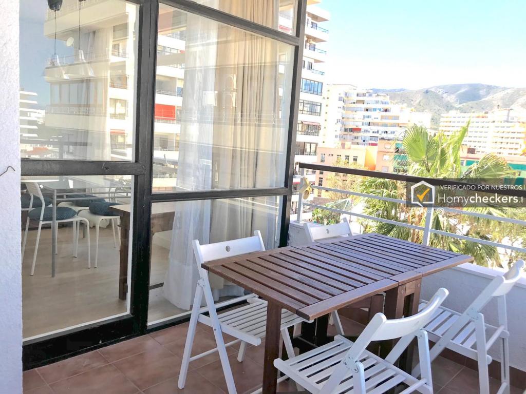Balkón alebo terasa v ubytovaní COZY APARTAMENTO CENTRO TORREMOLINOS