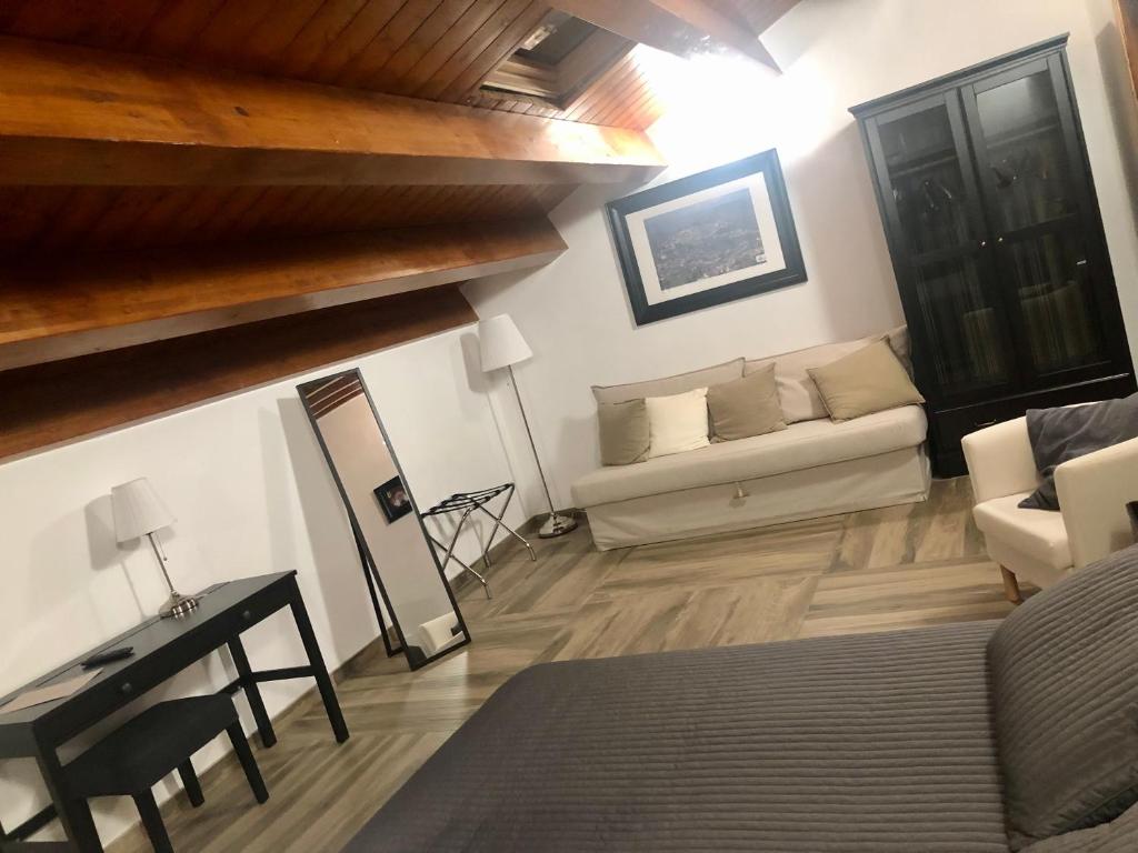 Palazzo Candida B&B - Habitación Cuádruple