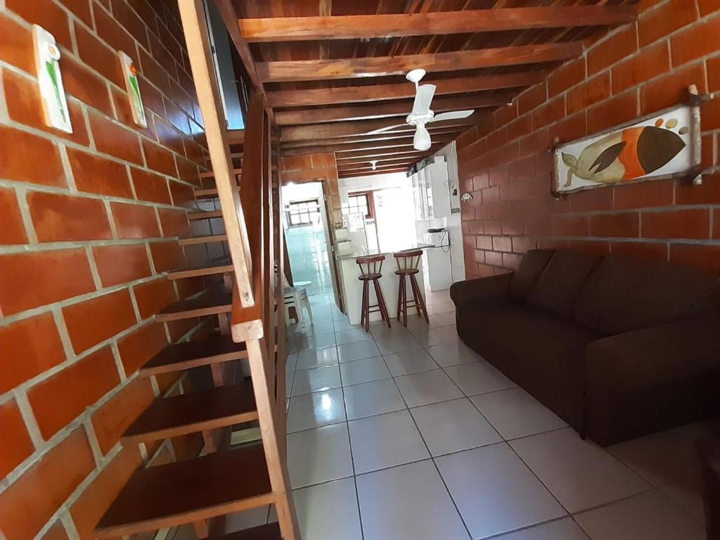  Chalé com Piscina e Varanda próximo à Praia