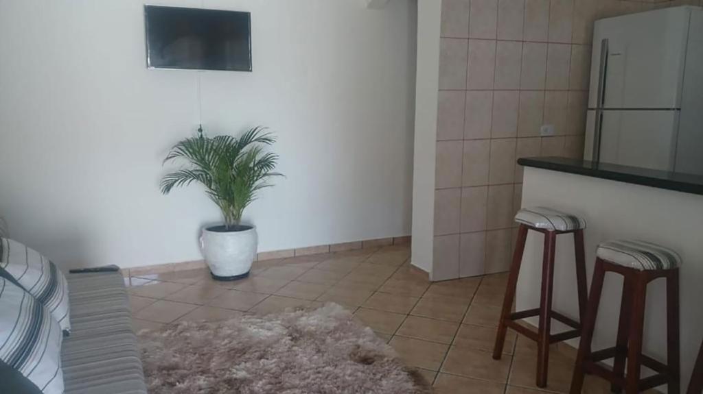  Casa com churrasqueira e wi-fi em Caraguatatuba