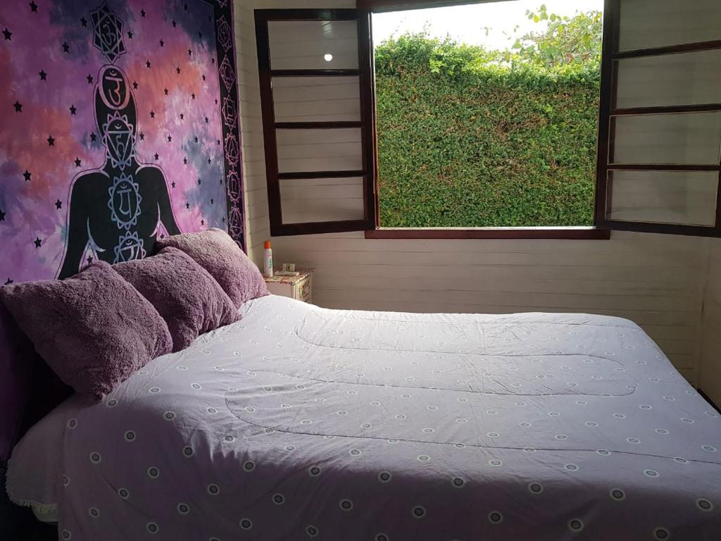  Casa com wi-fi e churrasqueira próx a Martim de Sá