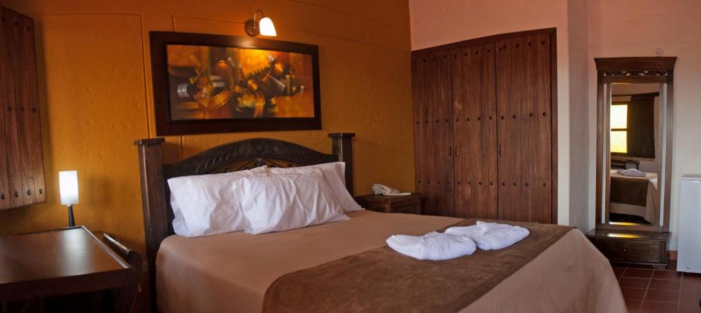 Hotel Las Rocas Resort Villanueva - Deluxe Double Room