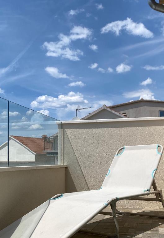 Balkón nebo terasa v ubytování Apartments Keko