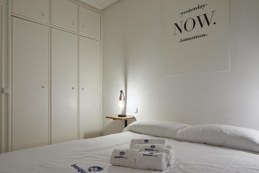 Postel nebo postele na pokoji v ubytování Arraun - Basque Stay