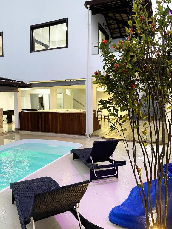  Casa de alto luxo com piscina churrasq e jacuzzi