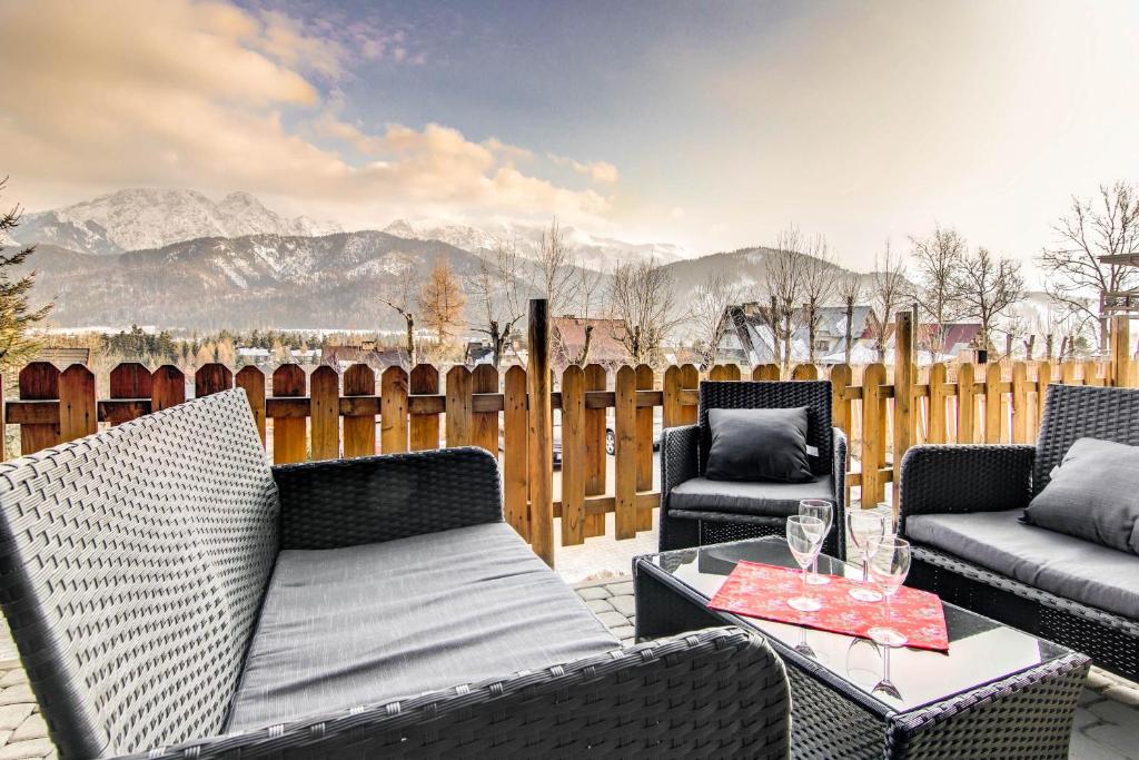 Apartamenty Tatra View Kościelisko - Two-Bedroom Apartment With Terrace