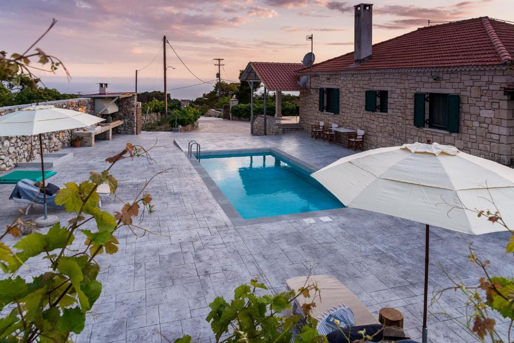 Gallery image of Anastasia Holiday Villa in Agalás