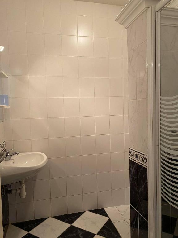 Koupelna v ubytování Birta Apartman