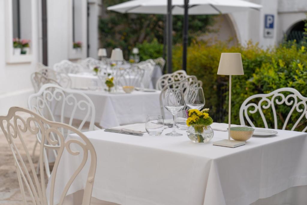 Restaurace v ubytování OSTUNI PALACE - Hotel Bistrot & SPA