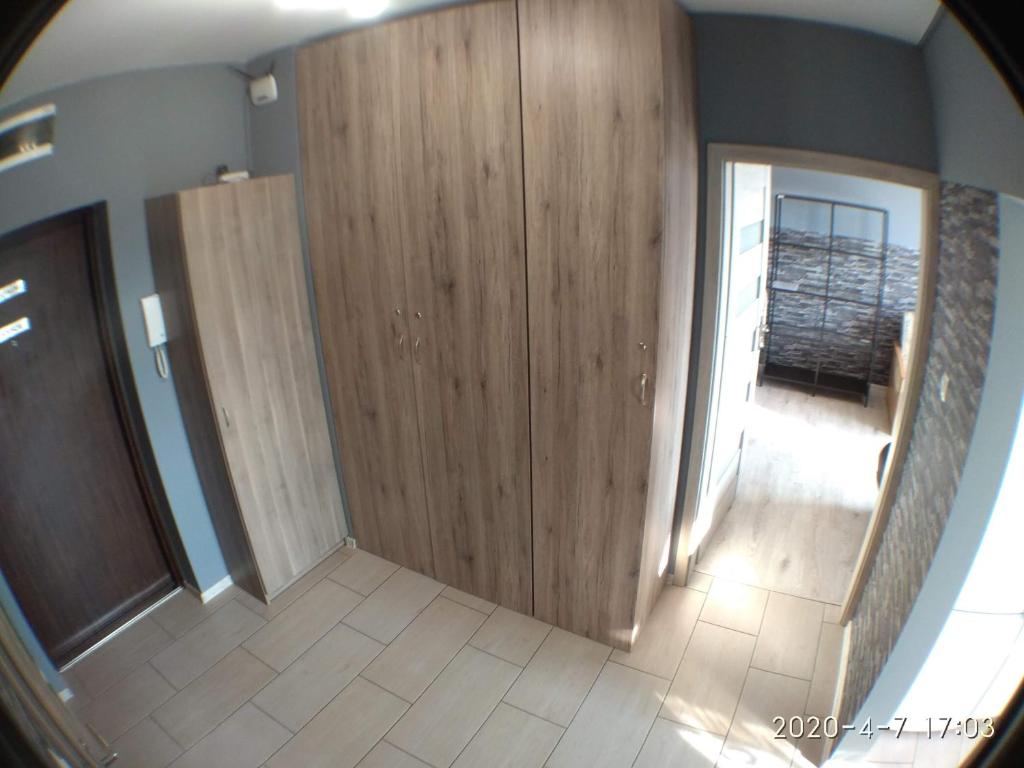 Fotografia z galérie ubytovania 1090 Śmiałego 38 - Tanie Pokoje w Apartamencie - samodzielne zameldowanie - self check in v Poznani