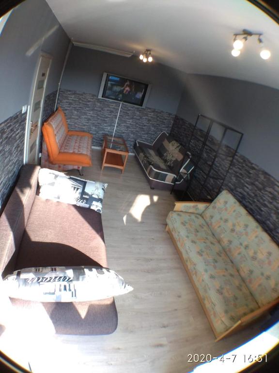 Posedenie v ubytovaní 1090 Śmiałego 38 - Tanie Pokoje w Apartamencie - samodzielne zameldowanie - self check in