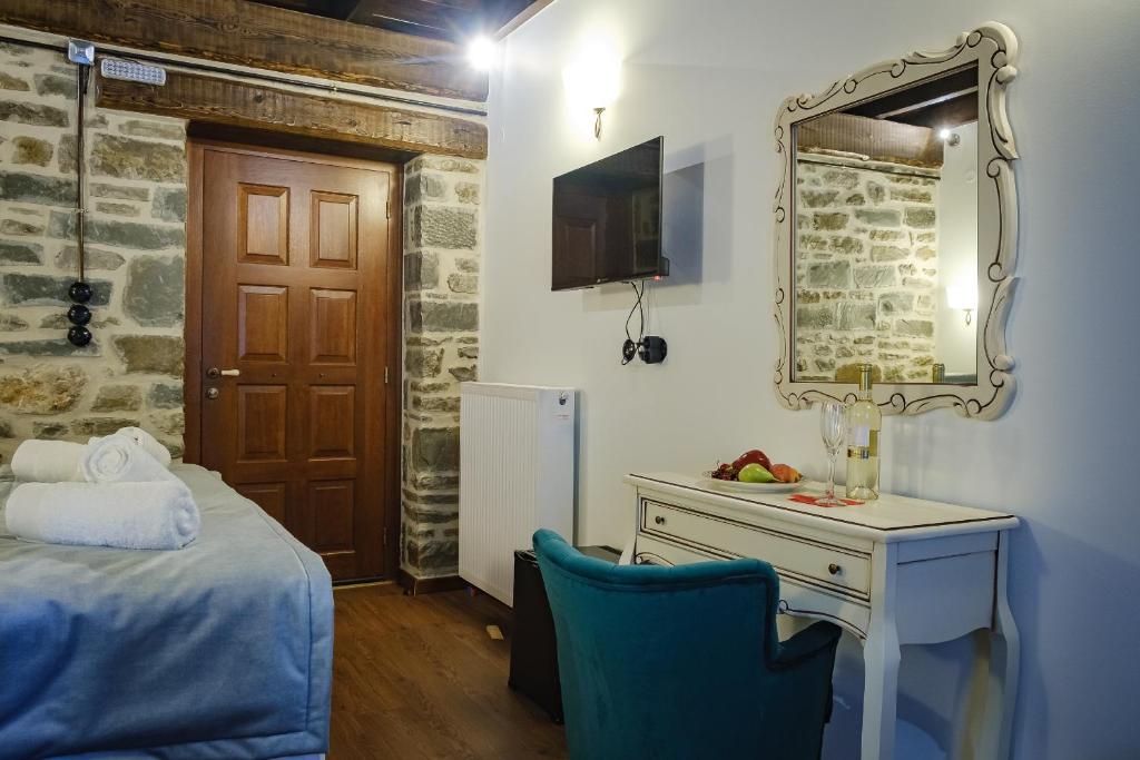 Postel nebo postele na pokoji v ubytování Guest House Anthrakitis