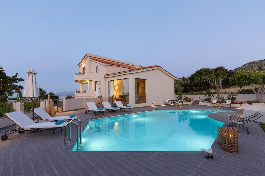 Bazén v ubytování Grace Villas Collection nebo v jeho okolí