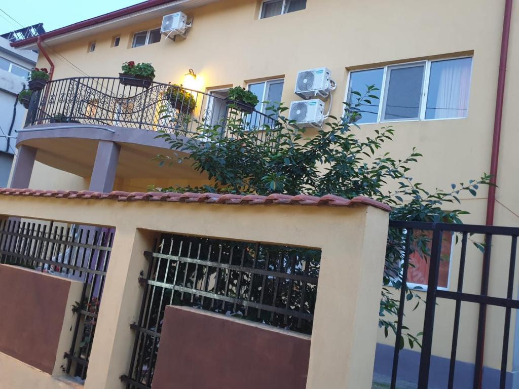 Budova, kde se hostel nachází