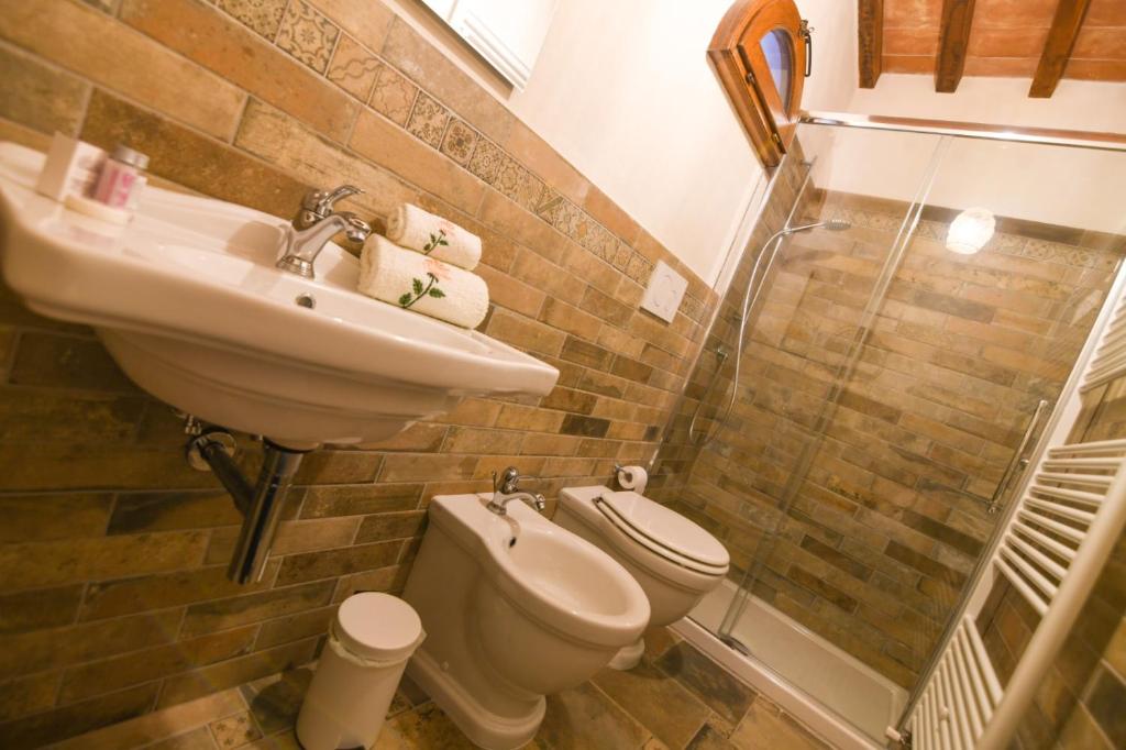 Kúpeľňa v ubytovaní Agriturismo Poggio Ridulfo