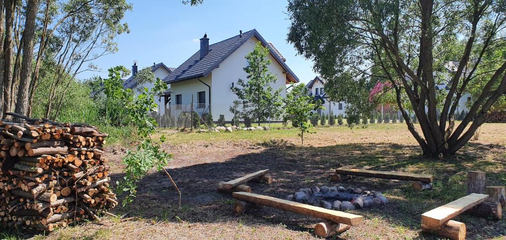 Vonkajšia záhrada v ubytovaní Osada Wieprz