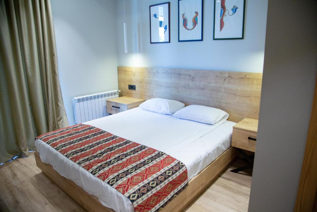 Postel nebo postele na pokoji v ubytování Andor Hotel
