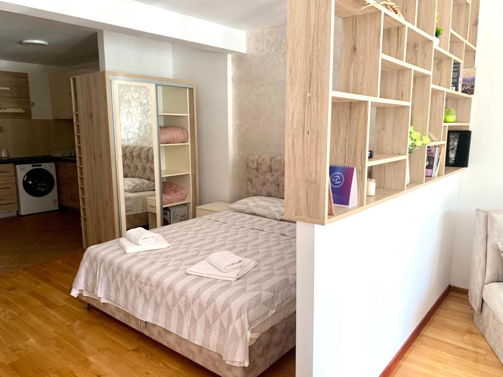 Holiday apartments Petrovac - Appartement D'une Chambre