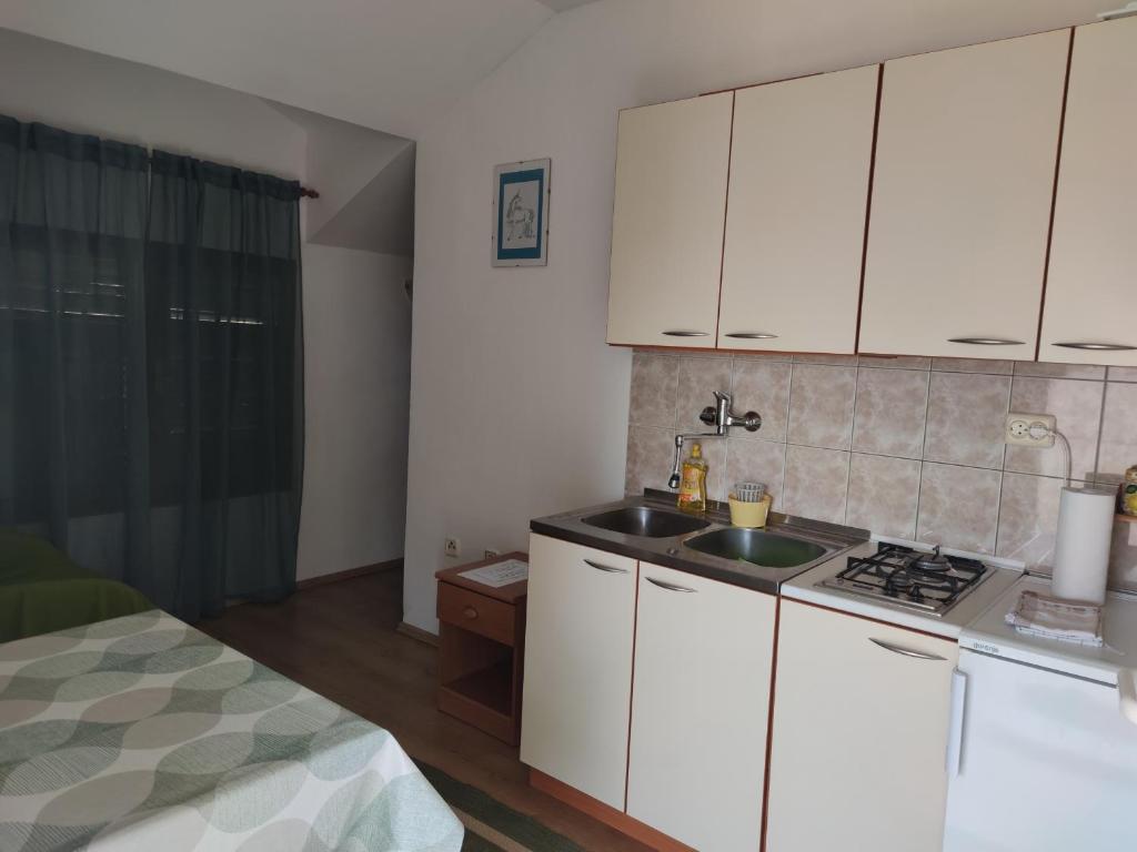 Kuchyň nebo kuchyňský kout v ubytování Apartments Vodice Srima
