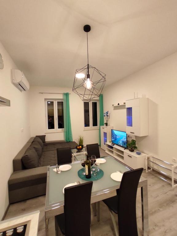 Fotografie z fotogalerie ubytování Apartment Ravnice v Omiši