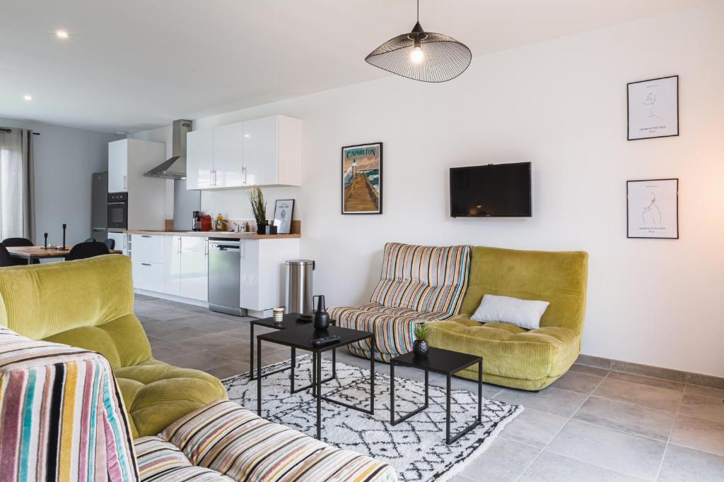 Le Capbreton - Three-Bedroom Villa