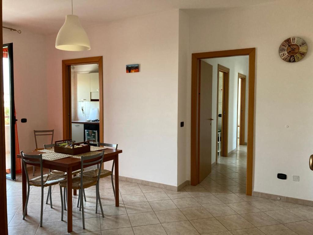 Zdjęcie z galerii obiektu Essence Appartament w mieście Polignano a Mare
