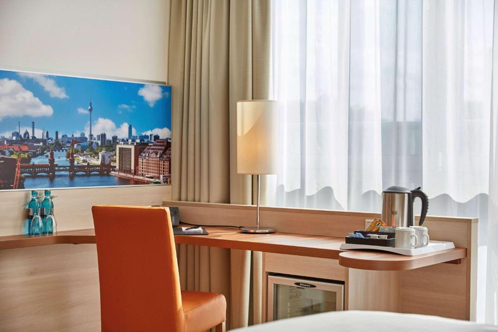 H+ Hotel Berlin Mitte - Resim 23