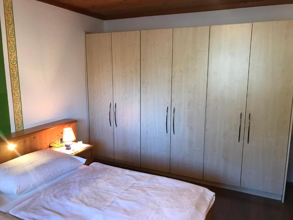 Posteľ alebo postele v izbe v ubytovaní Haus Fernsebner