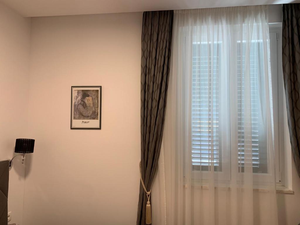 TV a/nebo společenská místnost v ubytování apartment in the city center