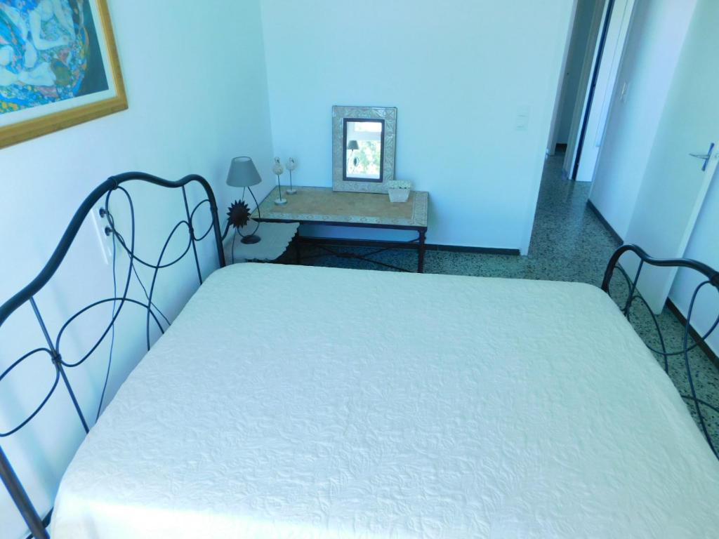 Posteľ alebo postele v izbe v ubytovaní GMID IMMO Apartamento apartsol